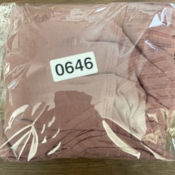 We The Free Clover Babydoll Split Neck Top Women’s Size XS Antique Oak - Picture 10 of 10